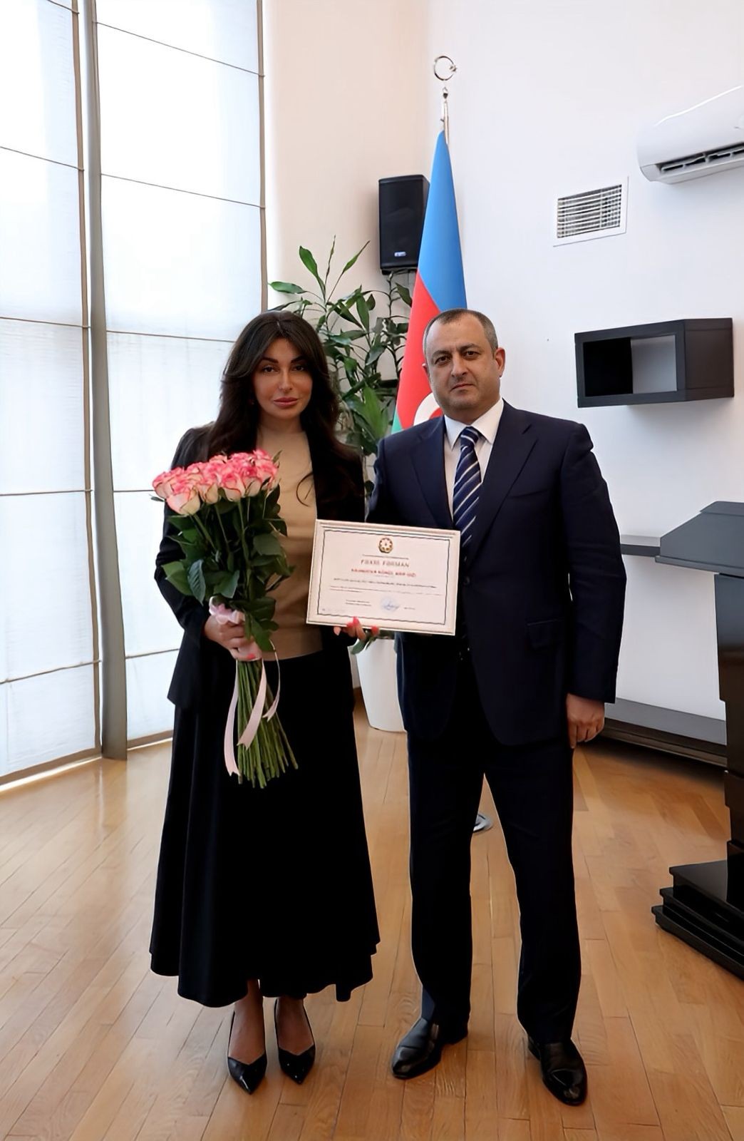 Suraxanıda dövlət qulluqçularının peşə bayramı qeyd edildi - FOTOLAR